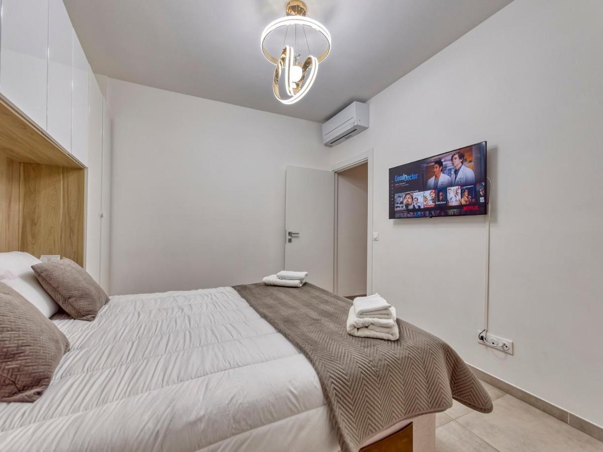 City Vibes, Indoor Parking, Breakfast & Air Conditioning Νίκαια Εξωτερικό φωτογραφία