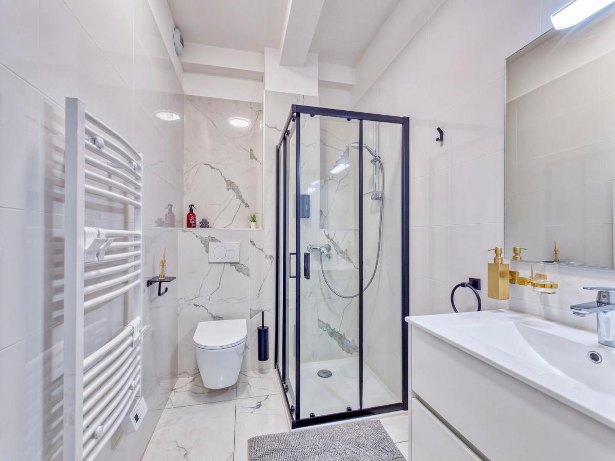 City Vibes, Indoor Parking, Breakfast & Air Conditioning Νίκαια Εξωτερικό φωτογραφία